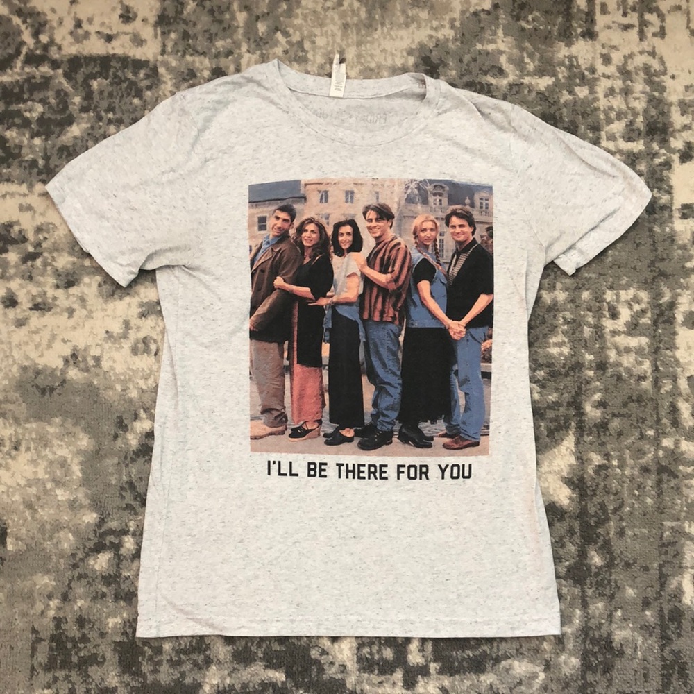 Friends t shirt size small